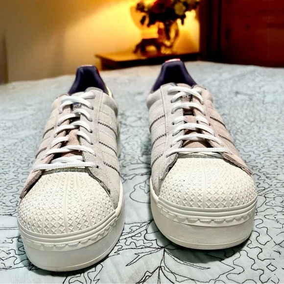 Adidas x Girls Are Awesome Superstar Plateau Women's size 8.5 FW8084 2020💛 - Picture 14 of 15